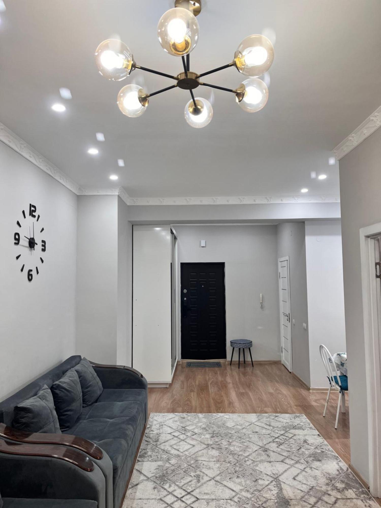 2-Х Комнатная В Золотом Квадрате Apartment Алма Ата Екстериор снимка